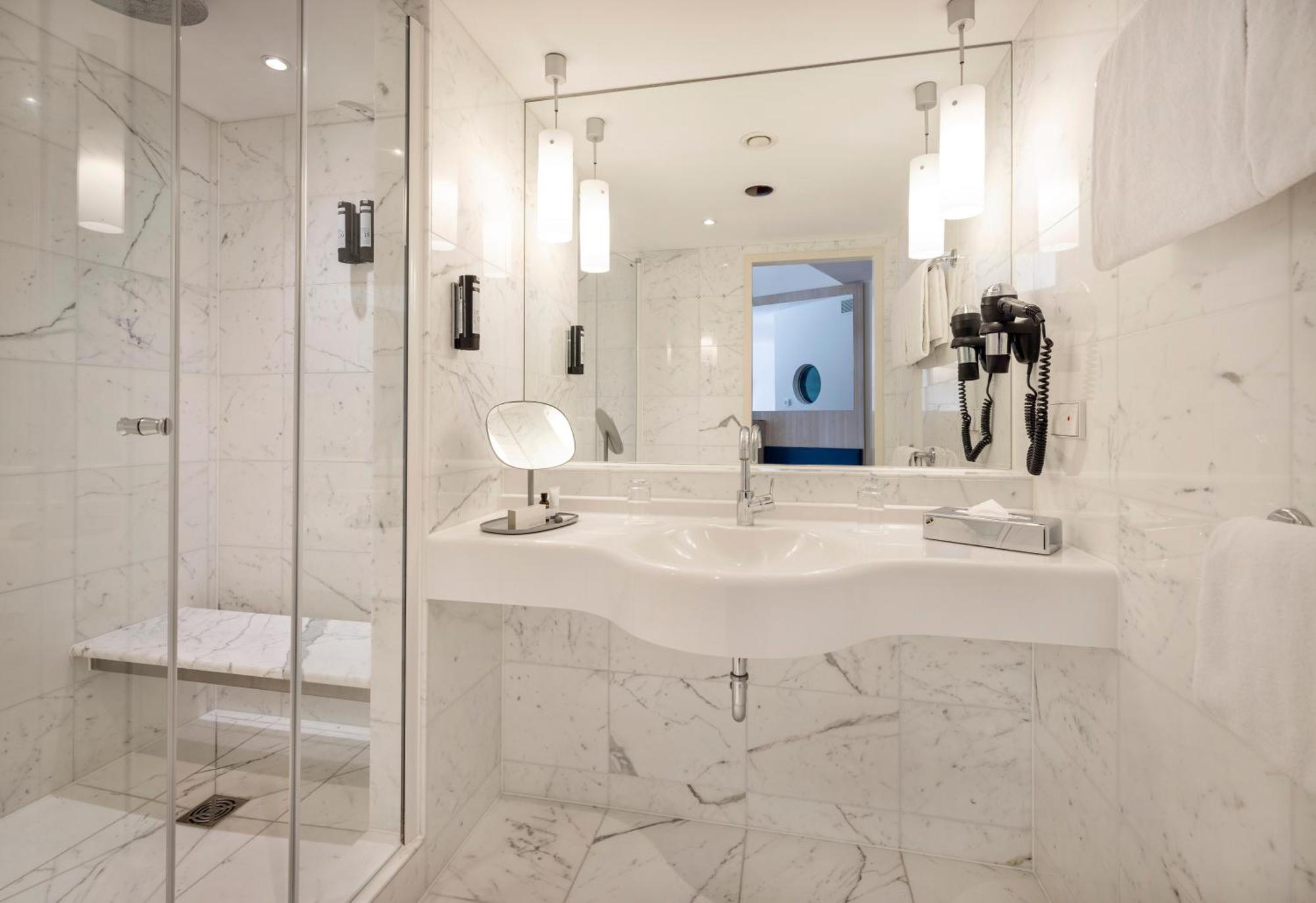 Arcotel Onyx 4* Hamborg